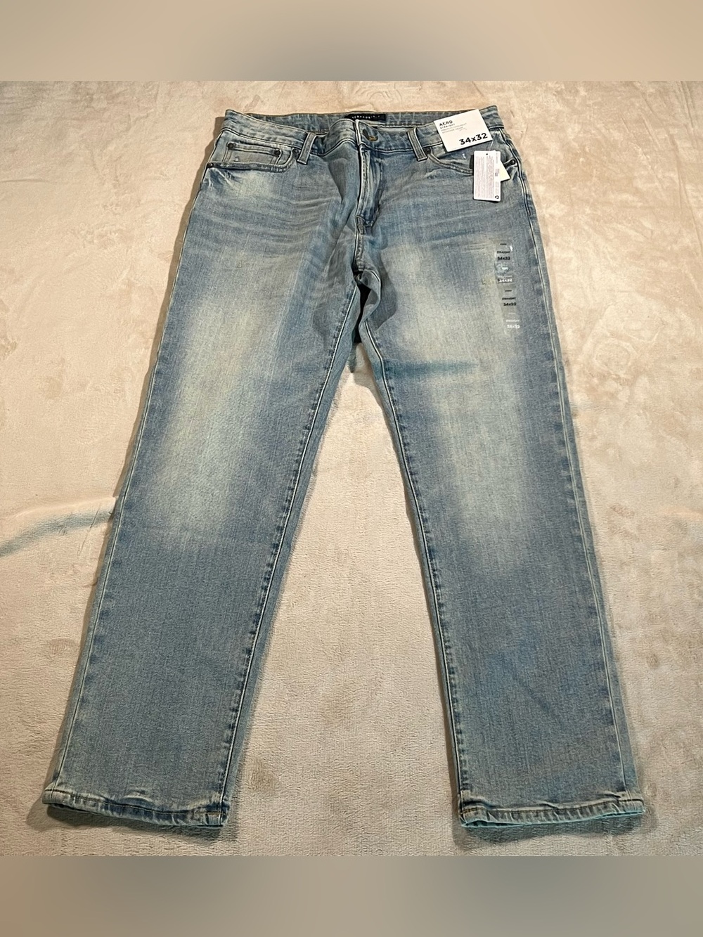 Aeropostale Men’s Distressed Denim Blue Jeans